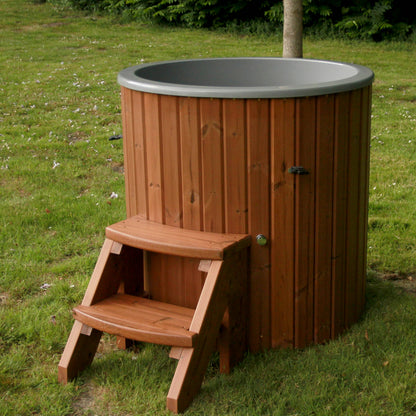 Horizon Cabins - IJsbad - Model Pure - Ice Bath – Houten IJsbad – Koudwaterbad – Ice Tub – Fiberglass Dompelbad – Thermowood Buitenbad – IJswaterkuip – Koude Therapie Ton – Europees Gemaakt – 400 Liter – Ø100 cm – Wellness IJsbad